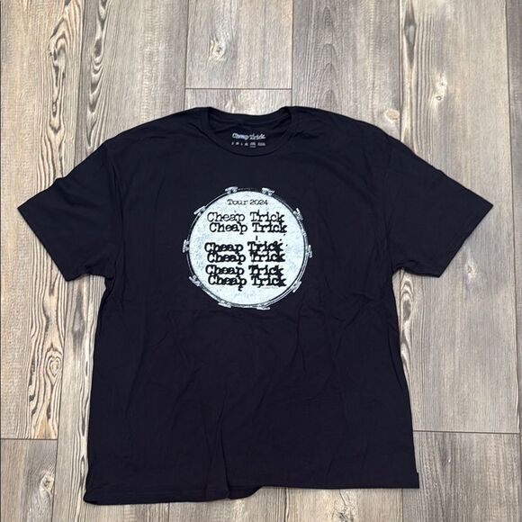 Cheap Trick 2024  Tour Black Graphic T-Shirt - Picture 1 of 6